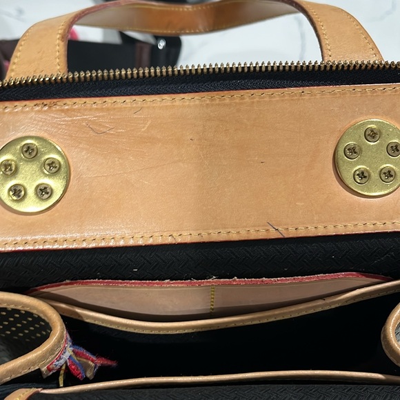 Vintage Dooney and Burke handbag - Picture 10 of 12